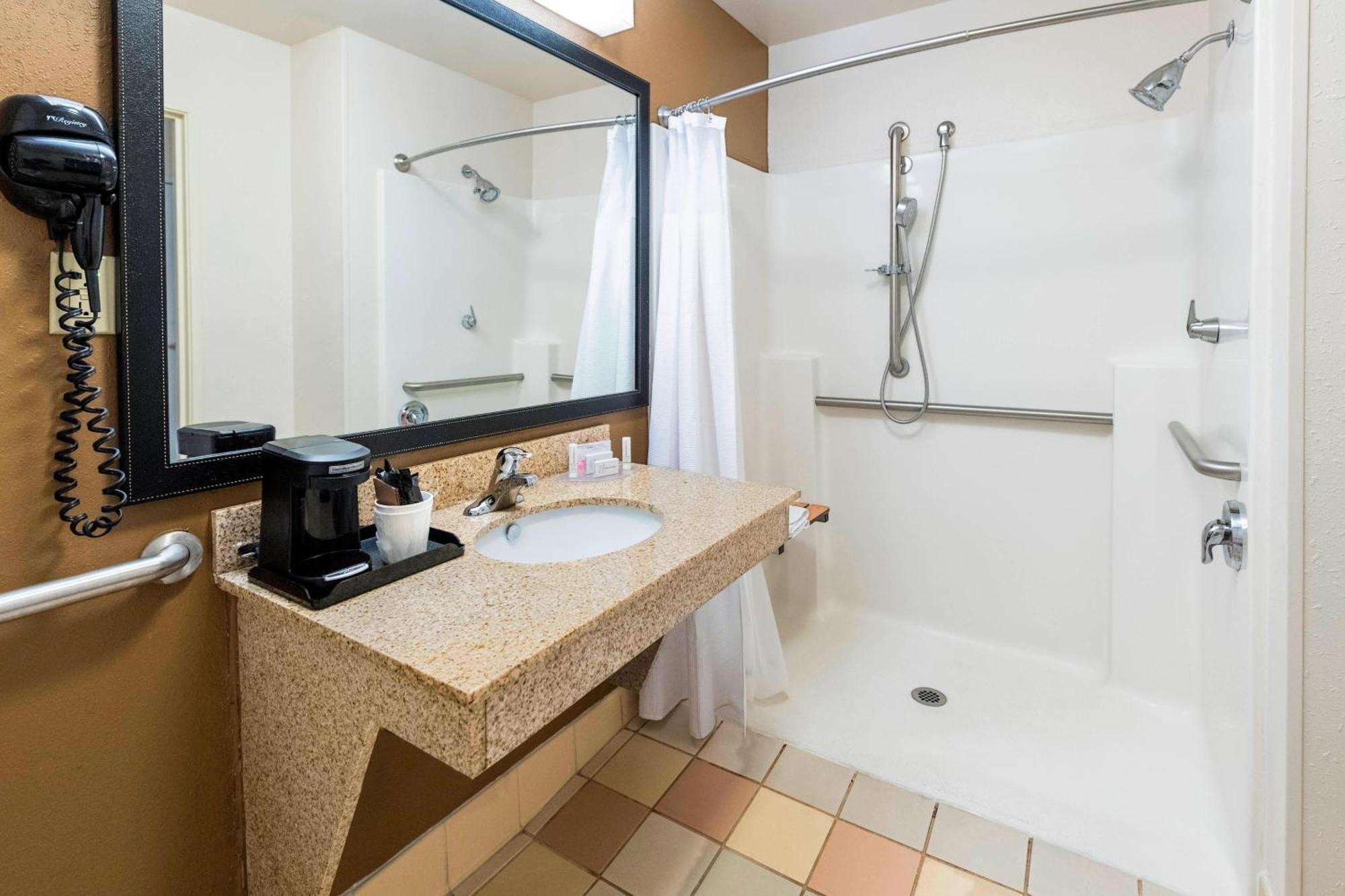 Fairfield Inn & Suites Marianna Dış mekan fotoğraf
