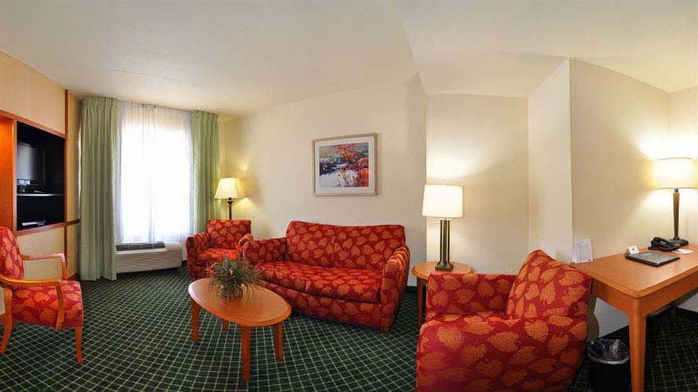 Fairfield Inn & Suites Marianna Dış mekan fotoğraf