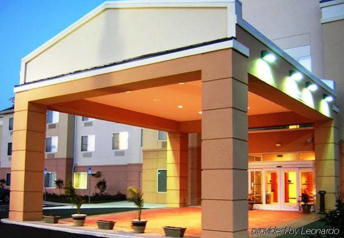 Fairfield Inn & Suites Marianna Dış mekan fotoğraf